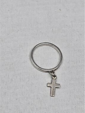James Avery Retired Cross Dangle Ring Sterling Size 5